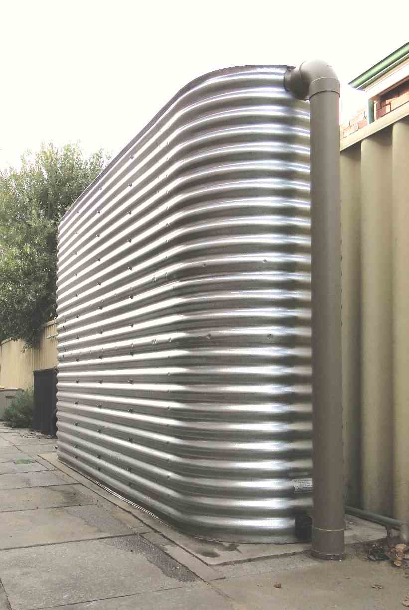 Aquaplate steel rainwater tank