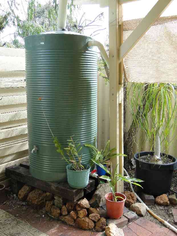 West Coast Poly 720L rainwater tank